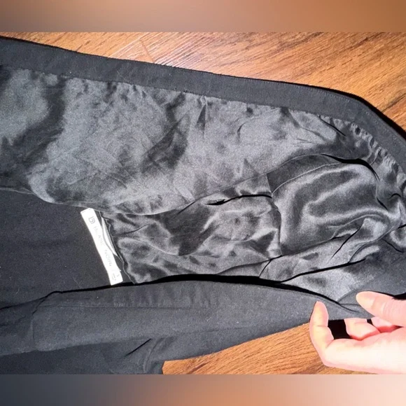 BLANC NOIR
Maitri Traveler Jac $200 black faux leather active casual spring - Picture 14 of 16